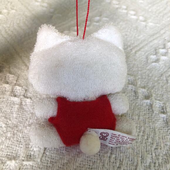 Vintage Hello Kitty Plush Christmas Ornament 1976 Sanrio Inc Taiwan Kawaii Mini - Picture 3 of 7